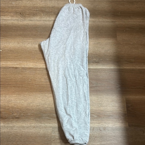 Aerie Gray Joggers with Elastic Cuffs and Soft Fabric - Picture 1 of 4